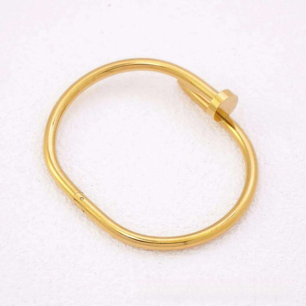 Women's Bangle Personalized Spring Clasp New Celebrity Style Vintage Trendy Brand Fashion Jewelry Perfect for Daily Wear and Gifting Ankle Bracel