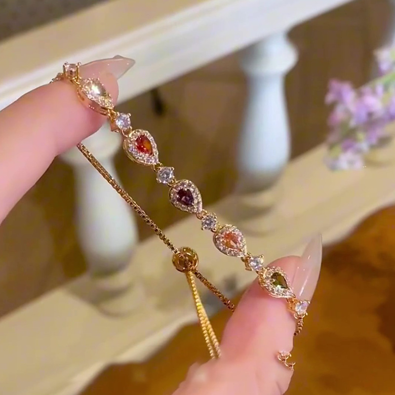 Dopamine Zircon Water Drop Exquisite Niche Elegant Daily Commuting Versatile Bracelet Light Luxury High-end Feel Jewelry
