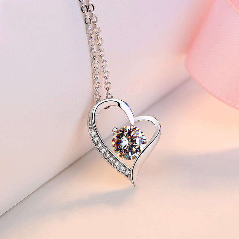S925 Sterling Silver Heart-Shaped Necklace for Women Korean Mori-Style Simple Versatile Collarbone Chain Kuaishou Same Style