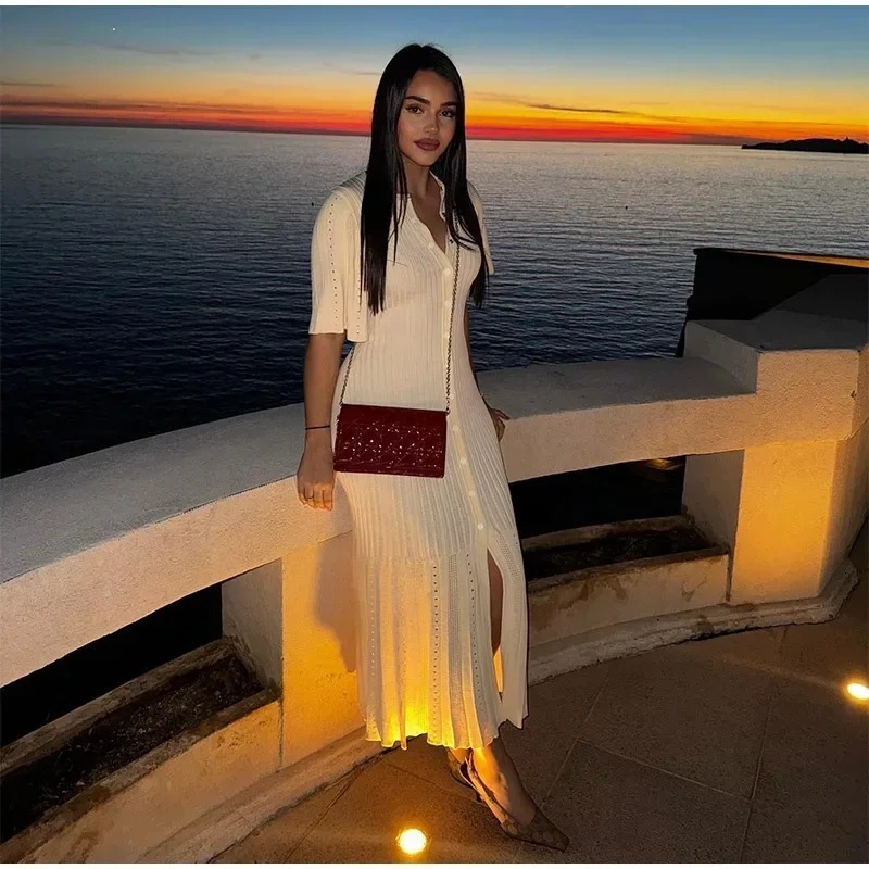 Fashionable And Simple Urban Sexy New Short-sleeved Women's Dress With Buttoned Slit Front Knitted Dress With Fashionable High-waist Design