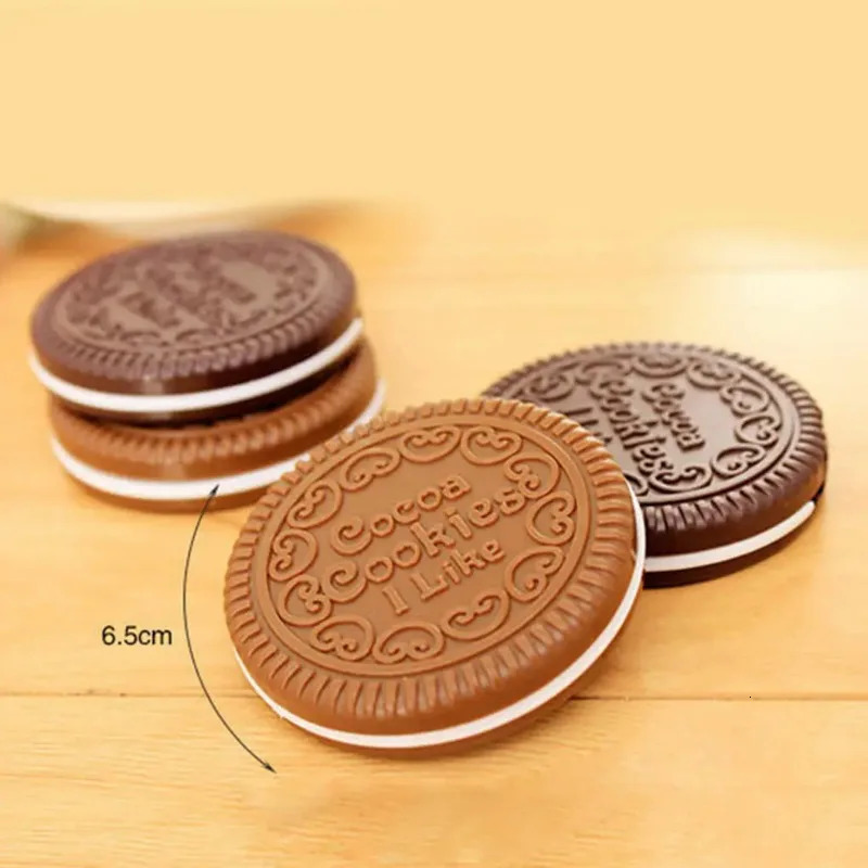 1pc Simple Ins Cute Chocolate Biscuit Mirror Outdoor Portable Mirror Mini Folding Makeup Mirror Pocket Mirror 251231