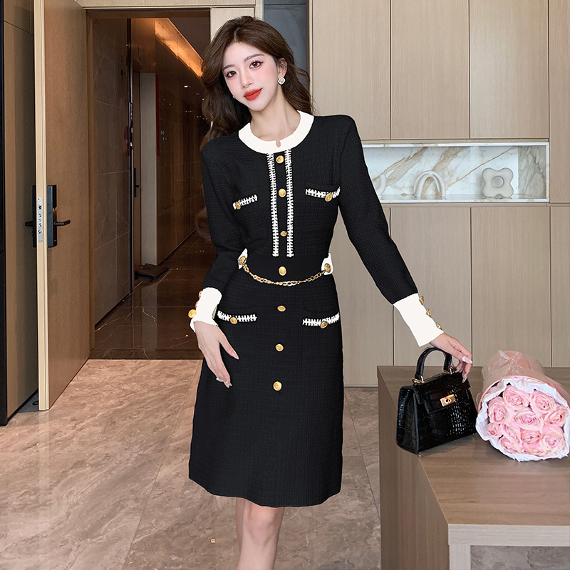 Small Fragrance Style Knitted Dress - 2026 Autumn New Style Elegant Social Lady Long-sleeved Round-neck Buttoned One-piece Women's Dress