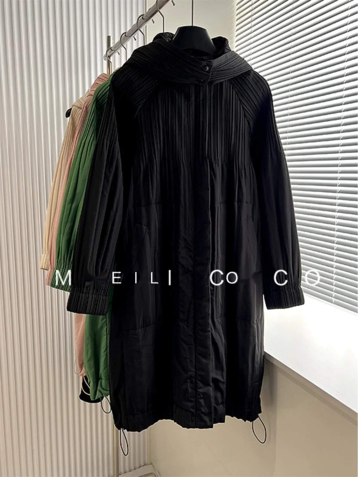 ALSEY Miyake Pleated Solid Collar Hooded Fashion Womens Jacket 2024 Autumn Winter Longsleeved Slim Lengthened Windbreaker 251231