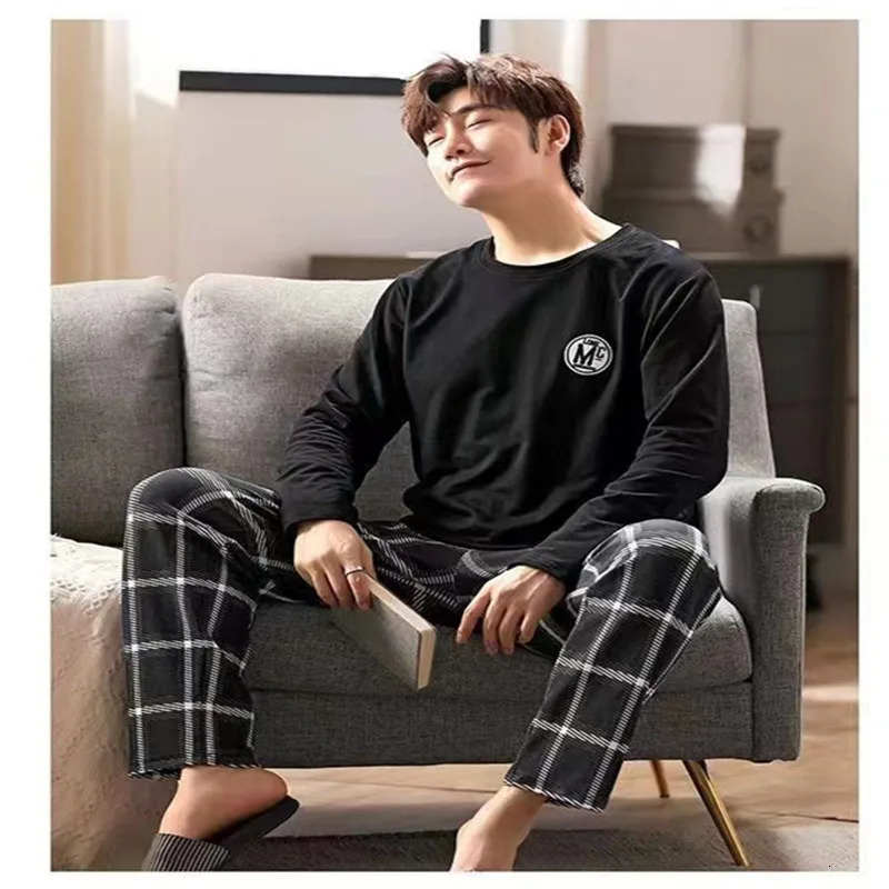 2PCSSet Mens Pajamas Autumn Winter LongSleeved Fashion Soft Simple Casual Homewear Man Black Comfortable Striped Loungewear 251231