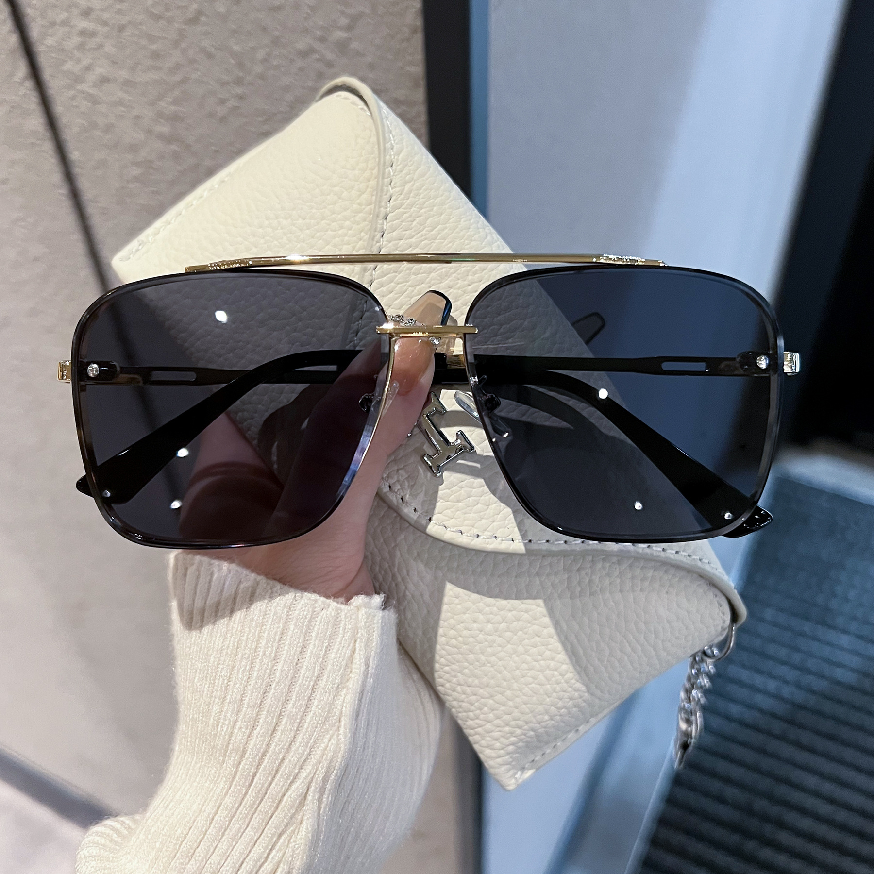 Designer Sunglasses For Women Men Sunglasses Polarized Sunglasses UV400 Fashion Classic Luxury Glasses Goggle Pilot Alloy Frame Glasses AP287