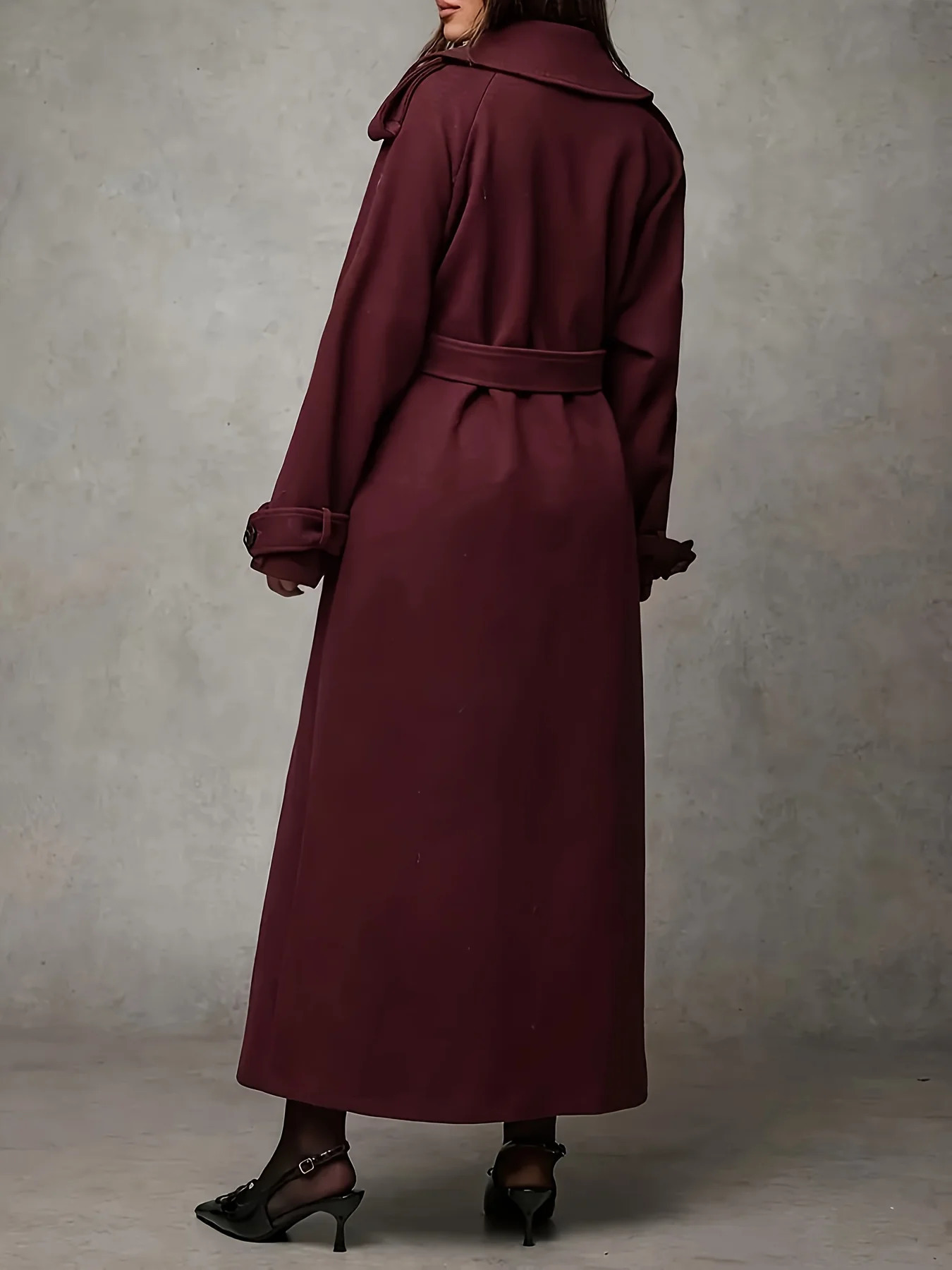 Autumn and winter womens double breasted turtleneck wool trench coat with belt decoration suitable for daily commuting 251231