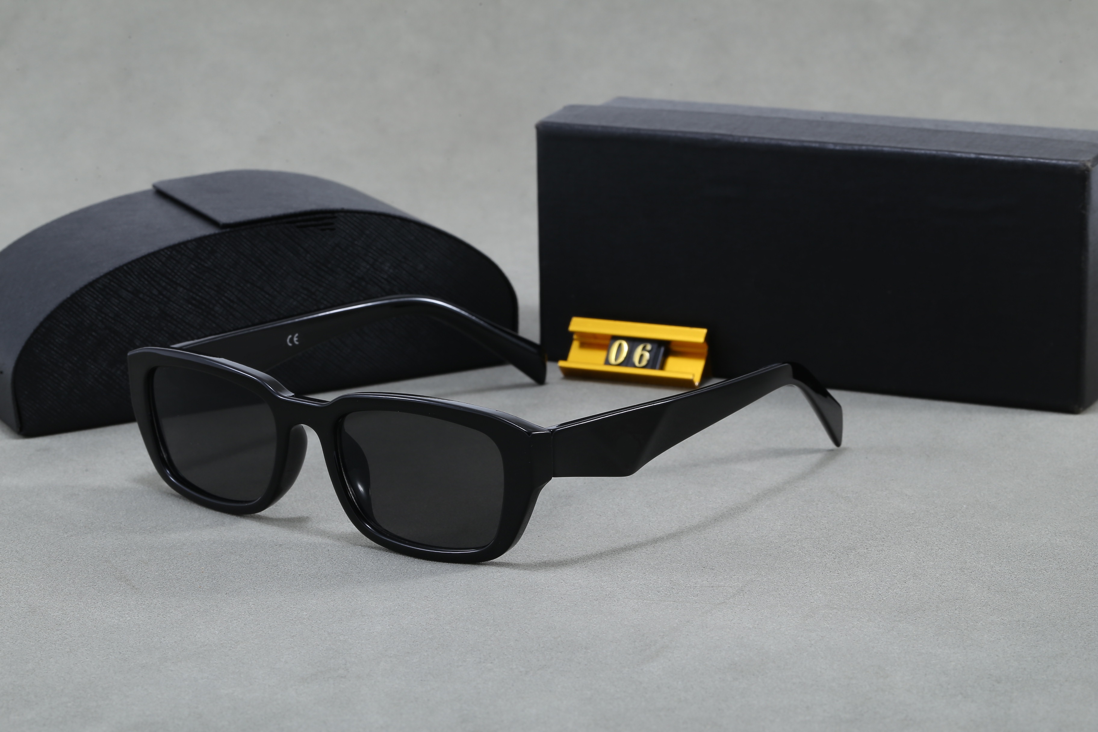 Designer Sunglasses for Mens girl Luxury Adumbral Fashion Goggle UV400 Eyewear Classiceye glasses Male Sunglasses Glass With Box