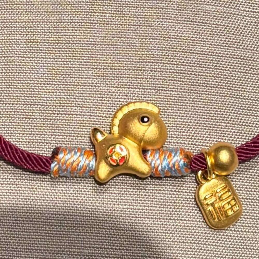 Gold-Plated Strong Color Retention Ancient Method Sand Gold Zodiac Small Horse Red Rope Bracelet Simple Light Luxury New Chinese Style Niche Jewelry