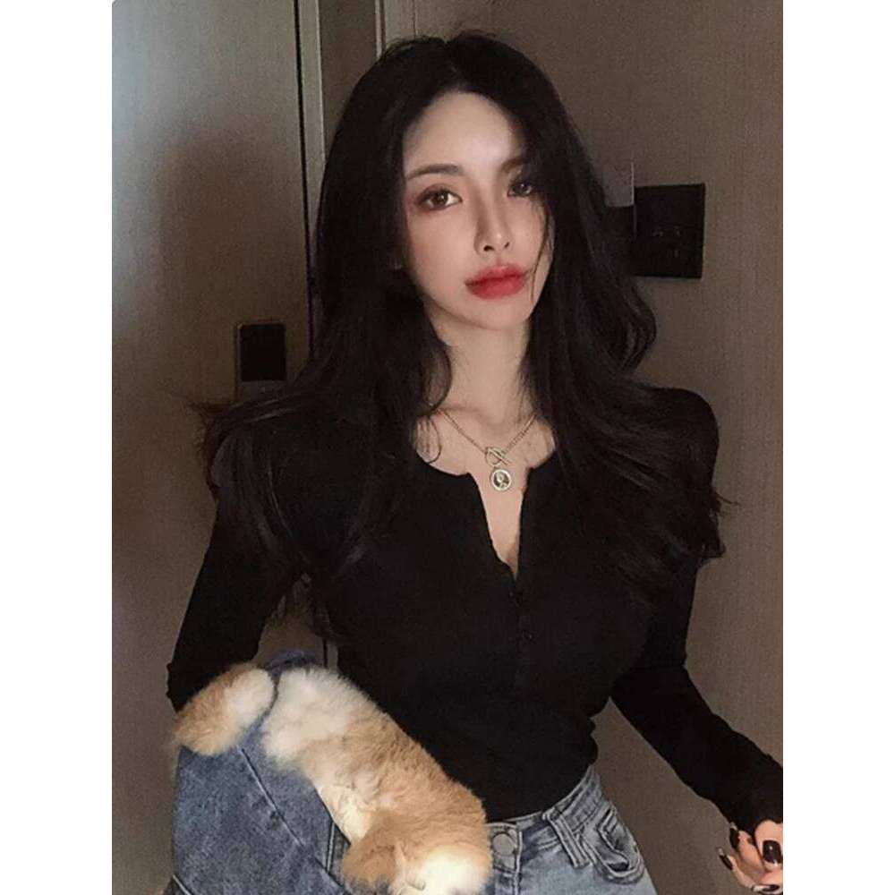 Autumn and winter retro gray tight elastic bottom shirt sexy slim fit long sleeved t-shirt women's spring new casual top