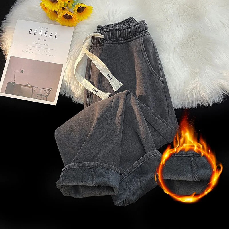 Thick Winter Straight Mens Jeans Fleece Warm Loose Plush Trousers Fashion Casual Wideleg Denim Pants Male 251226