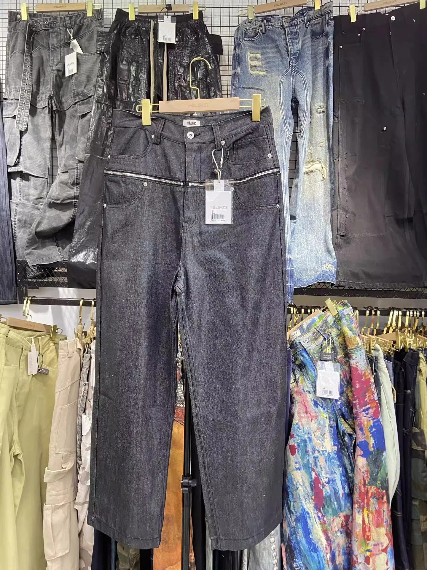 MIJKO Unisex Brush Wax Zipper Original Cow Jeans Mens and Womens Denim Pants ZJ117 251205