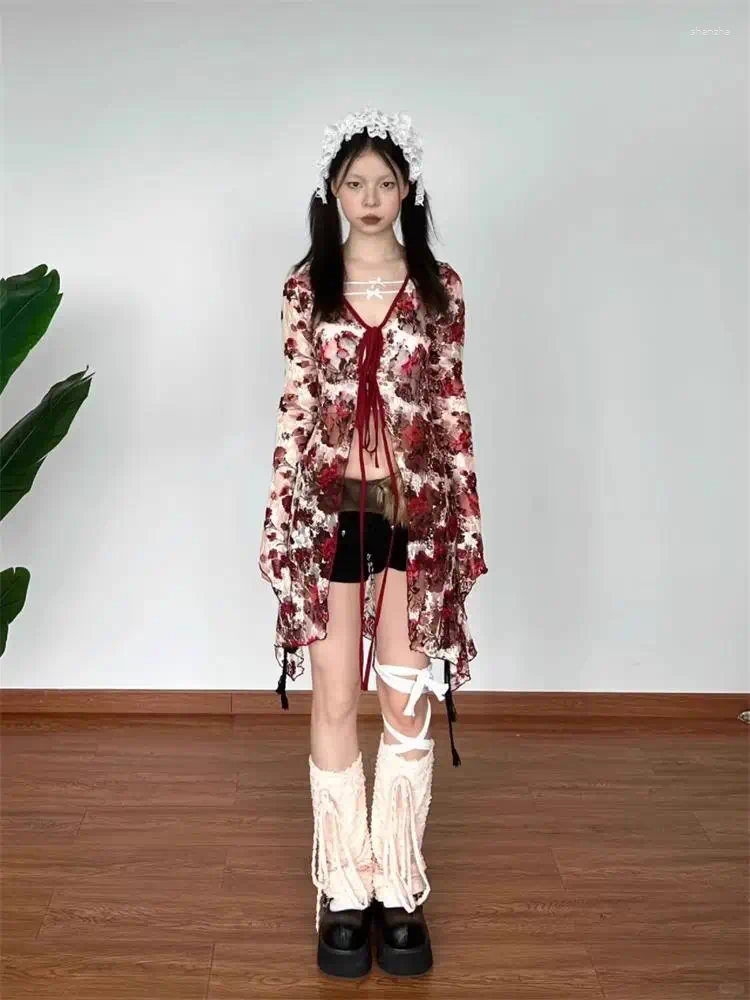 Women's Blouses Retro Gothic Floral Asymmetrical Long Lace Cardigan Tie Dye V-Ne Svel Midi Length Sun Protection Irt