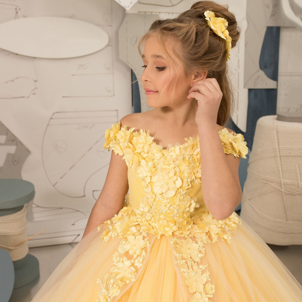 Cute Yellow Flower Dresses Elegant A Line Off Shoulder Appliques Long Girl Pageant Party Gowns Teens Birthday Dress J04 B0312