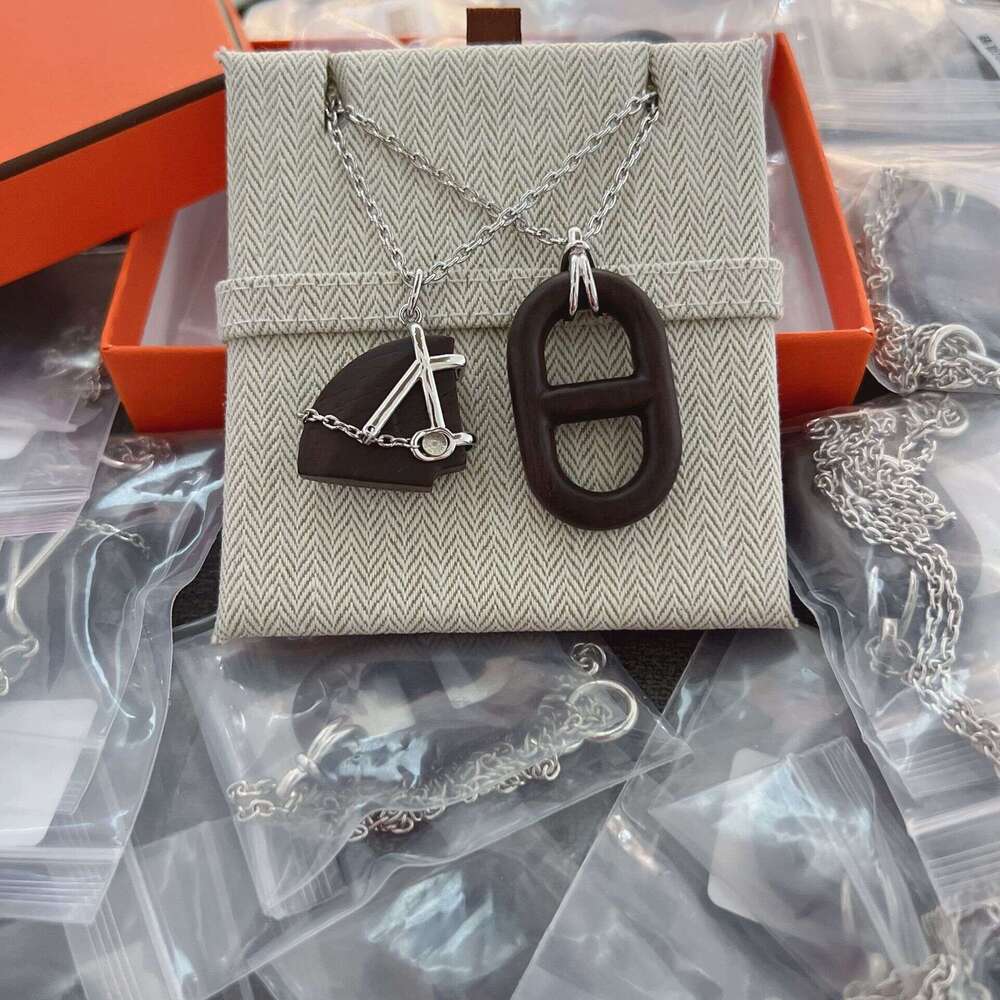Pendant Necklaces H brand Pig nose necklace for woman her mess Necklaces woman designer Fashion Classic Clover Jewelry Char H