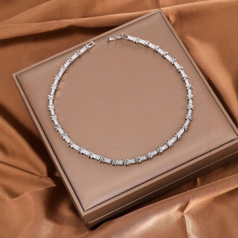 T Brand Light Luxury Inlaid Zircon Full Diamond Necklace Set Design Sense Gold and Silver Color Block Letter X Collarbone Chain