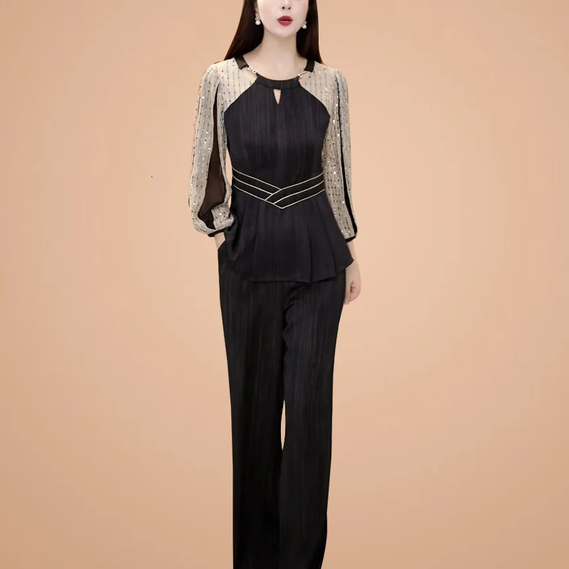 Women in spring 2025 High end temperament elegant topCasual wide leg pants fashion trends twopiece set 251225