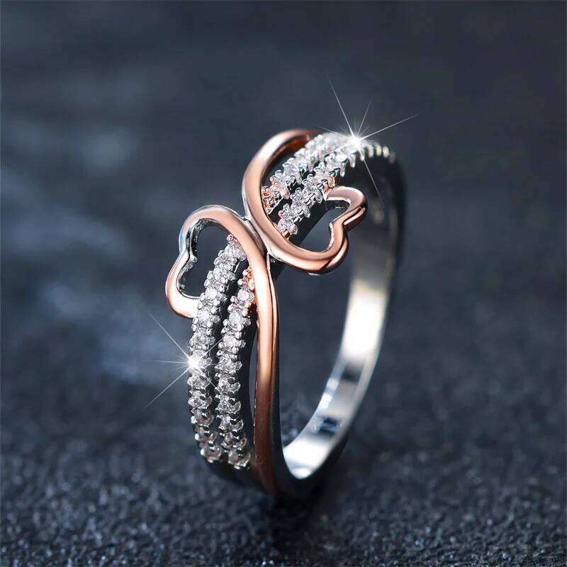 Charm Female White Zircon Stone Ring Trendy Silver Color Heart Engagement Bride Wedding Jewelry For Women