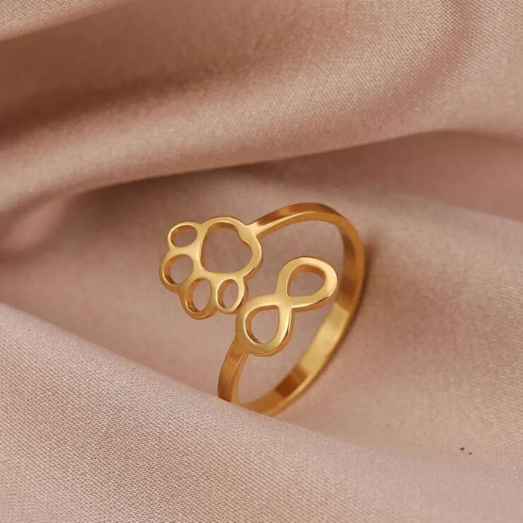 Creative Animal Paw Print Pendant Necklace Exquisite Simple Versatile Fashion Jewelry for Birthday Commemorative Gift