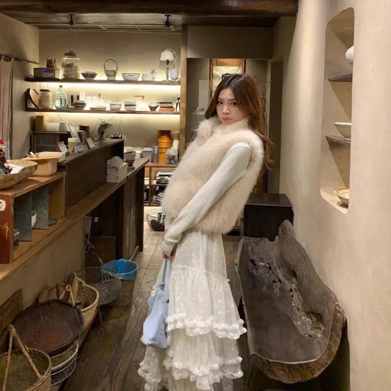 Cashmere Ecofriendly Fur Vest for Women Short Autumn Winter Coat 251216