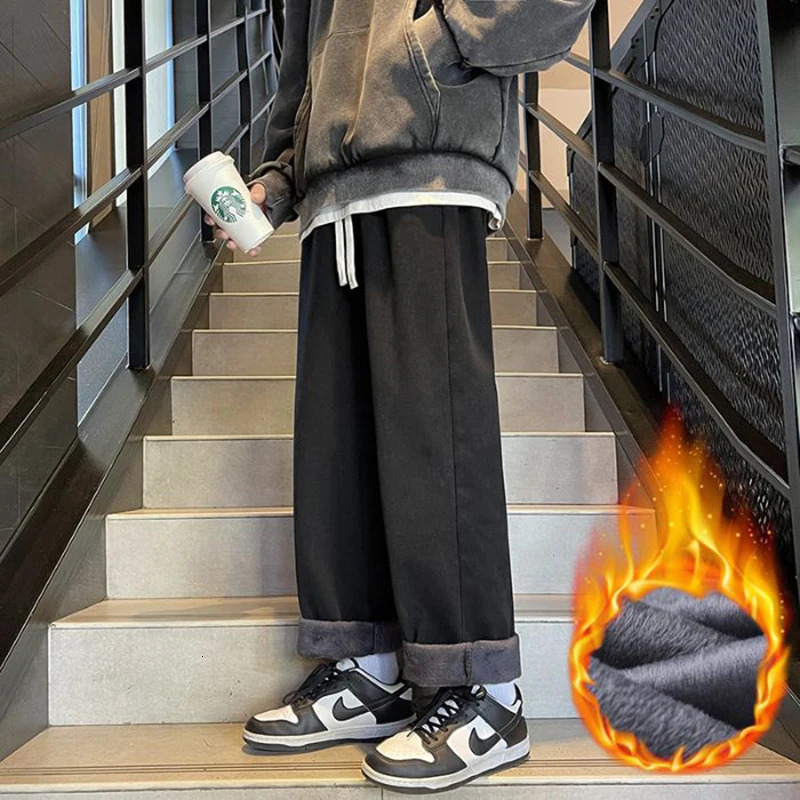 Men Snow Warm Plush Elasticity Jeans Male Fashion Fleece Lined Thickened Denim Pants Casual High Street Trousers 251226