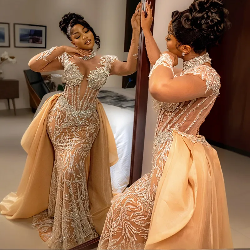 Champagne Dubai Arabic Detachable Train Prom Dress With Sparkly Crystals Embellishment Long Sleeved Second Reception Gowns High Neck Corset Formal Wear LG0130