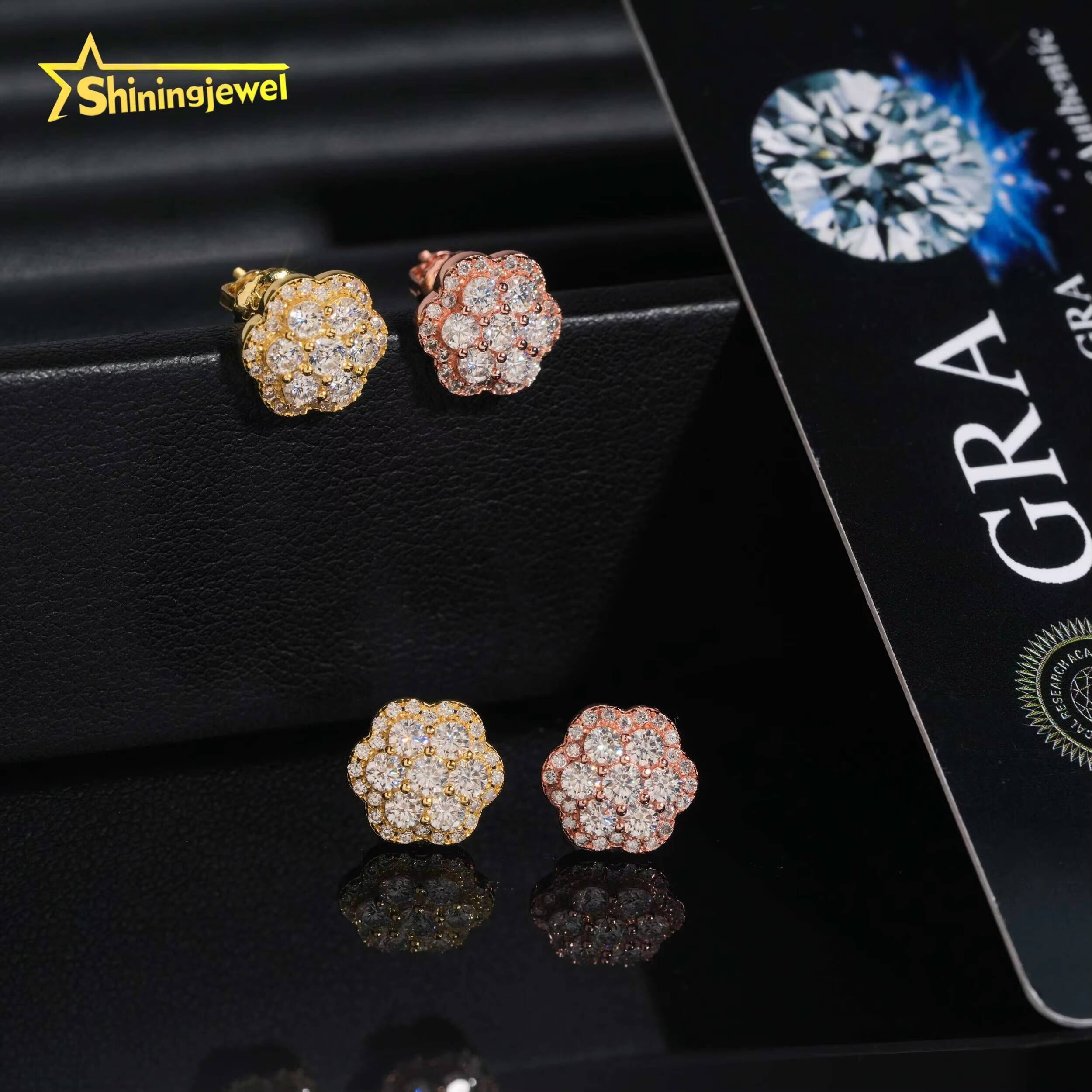 Flower Round Moissanite Studs Earring Make 925 Sterling Silver With Certified GRA for Anniversary Wedding Collection