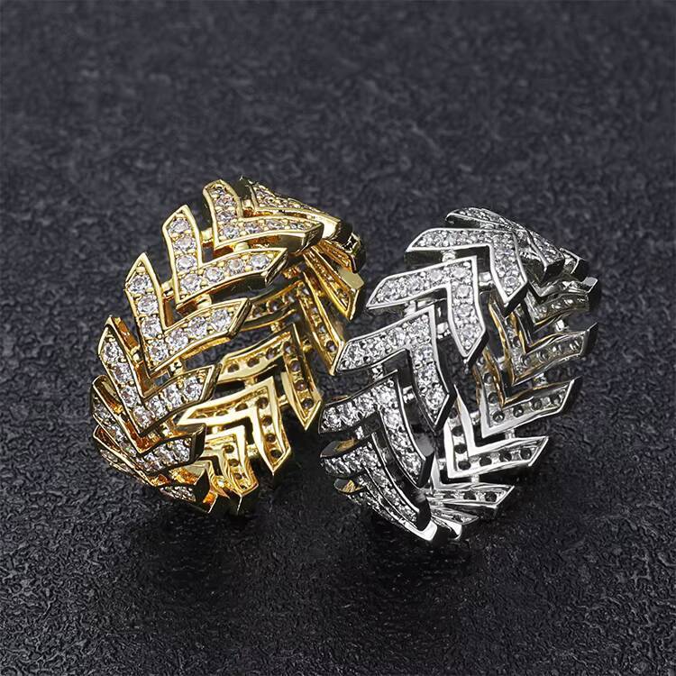 JWY High Quality 18K Gold Plated Brass Zircon Cuban Hip Hop Trendy Geometric Link Rings Princess Cut Number Copper