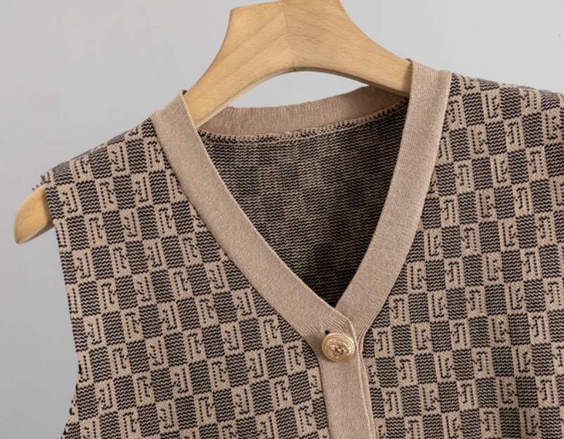 European new fashion style knitted suit women's spring and autumn vest sweater cardigan pants three piece set trendy