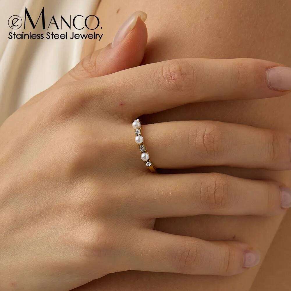 eManco Elegant Stainless Steel Imitation Pearls Rhinestones Inlaid Gold Color Ring For Women Waterproof Skin-friendly Jewelry