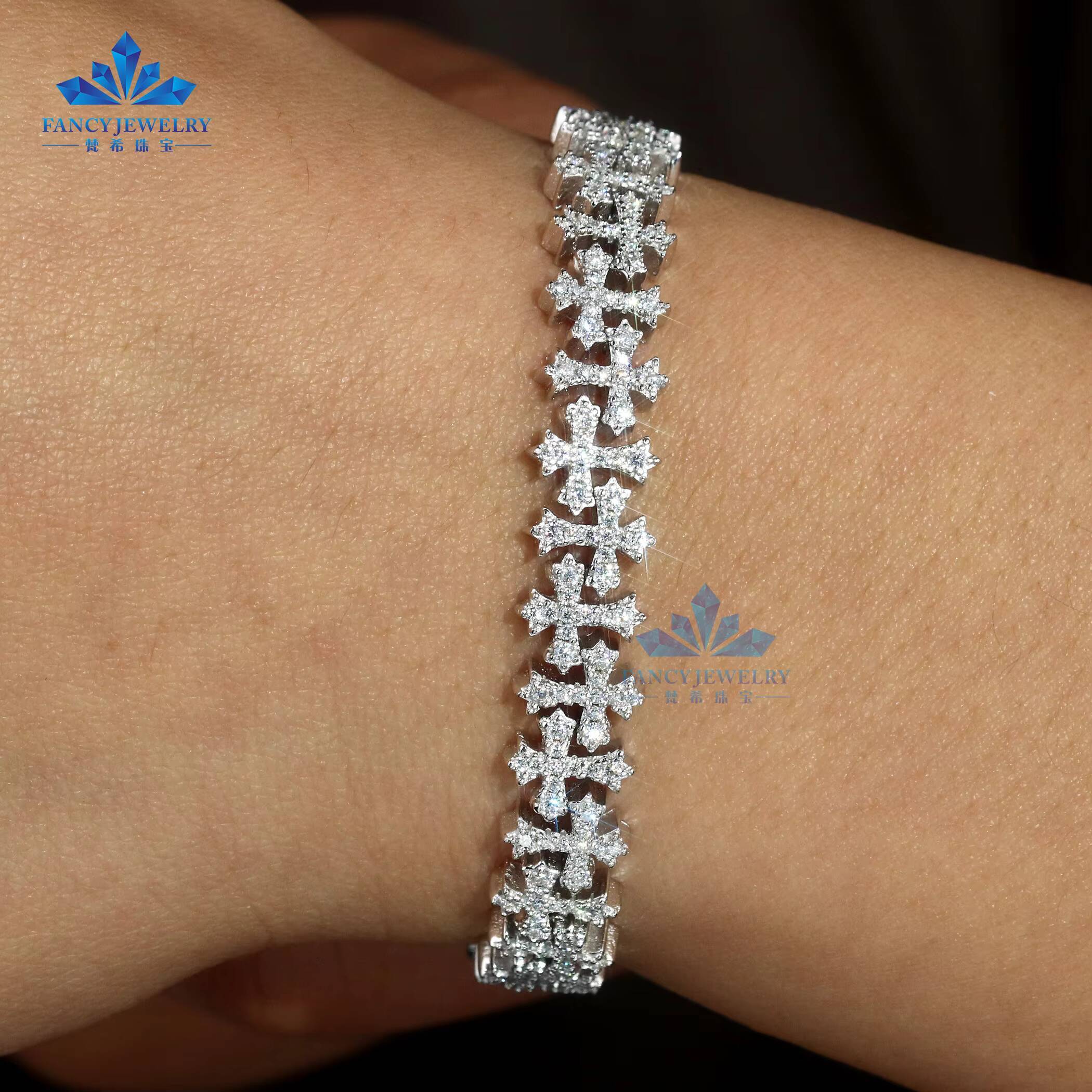 Rapper Jewelry Iced Out Cross Design Moissanite Cuban Chain Bracelet Hip Hop Bracelet 925 Silver Cuban Bracelet Cross