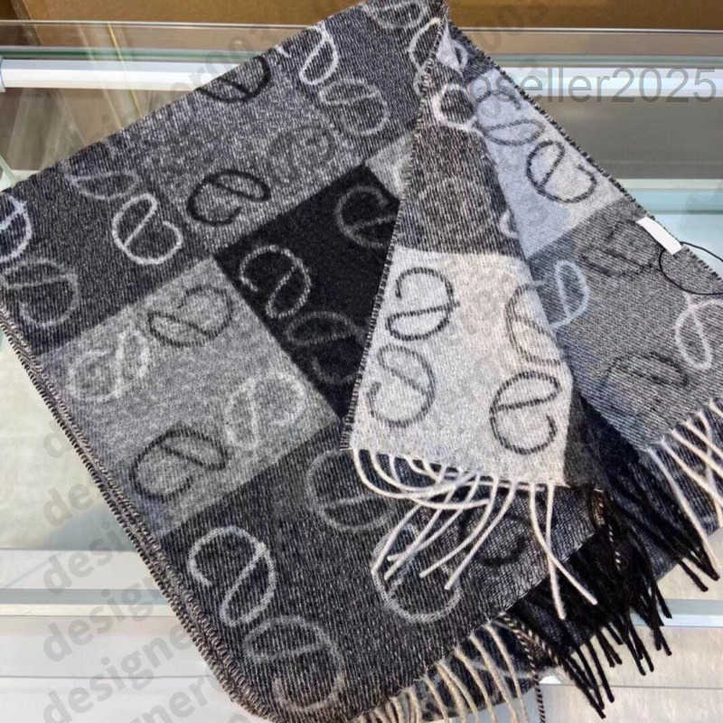 Winter designer scarf warm cashmere luxury scarf women checkerboard fashion jacquard schal khaki blue cold proof tassel sjaal Warmer scarf luxury cashmere scarf