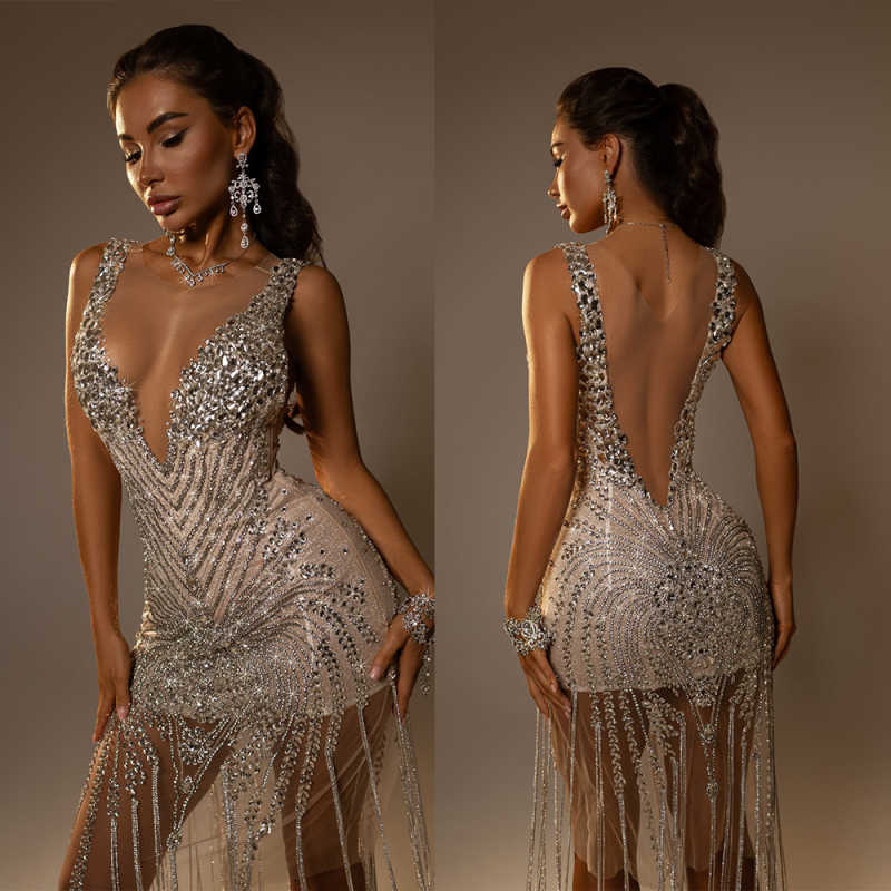 Sexy Deep V Neck Crystal Prom Gown Sexy Beaded Sleeveless Evening Dresses Backless Tassels Mini Skirt Customized Party Dress