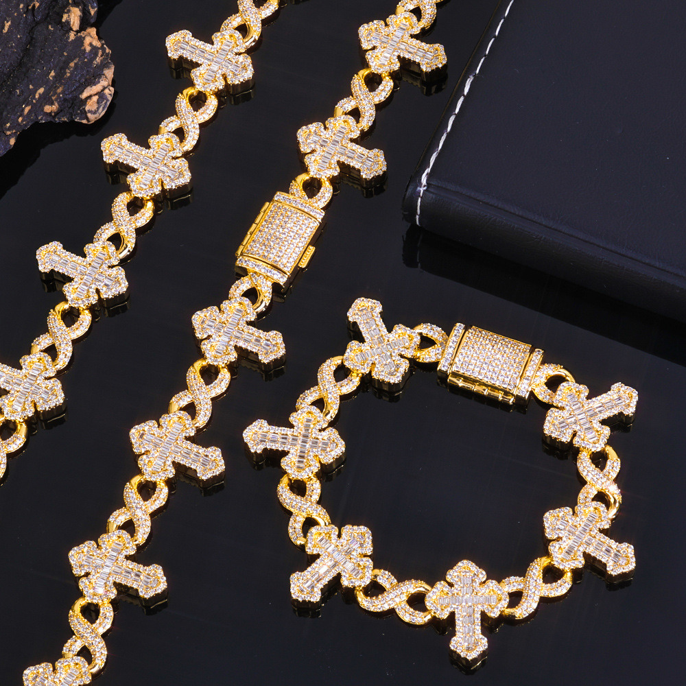 Cross Design Hip Hop Jewelry Sier Charm Iced Out VVS Baguette Moissanite Cuban Bracelet Ddmylucky