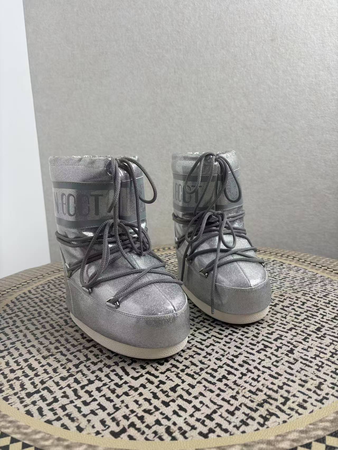STAOXINDIKE Moon Boots 2025 Winter New Long Tube Ski Boots Warm High Heel Anti-Slip Snow Boots