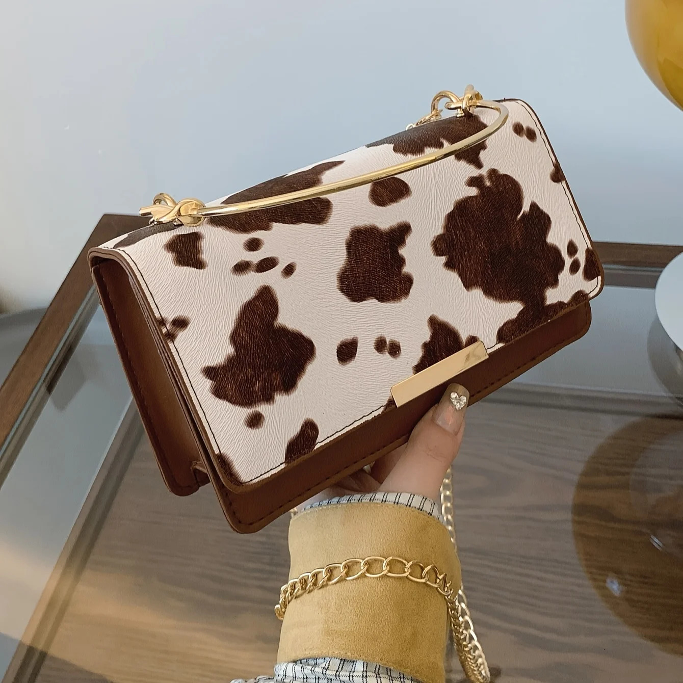 Ladies cow print handheld crossbody bag retro with detachable chain fashionable womens 260104