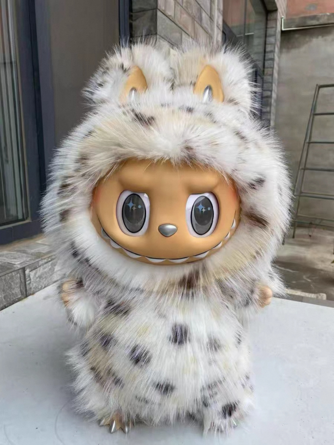 58cm labubu zimomo the MONSTERS ANGEL in CLOUDS 58cm Vinyl Face Doll QIAOWANTONG
