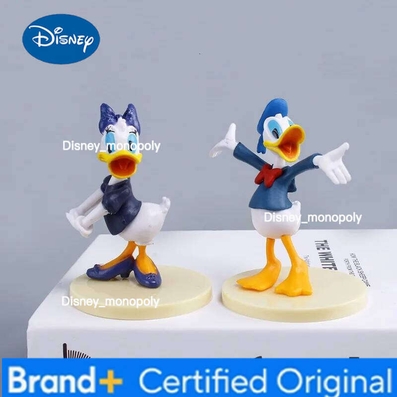 Disney Hot Sales 6pcs/set Mickey Mouse Action Figures Minnie Donald Duck PVC Cake Ornaments Collection Decoration Children Gifts H260105