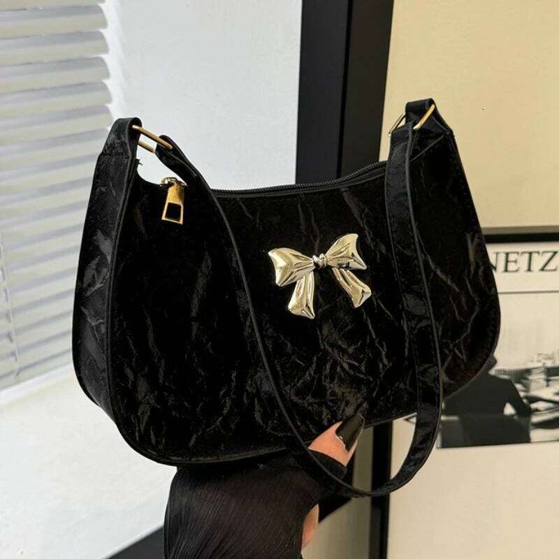 Sweet Fresh Small Bow Handbag Women Trendy Underarm Shoulder Bag, Suitable for Daily Use, Outings, Dates, Parties, Gifts.