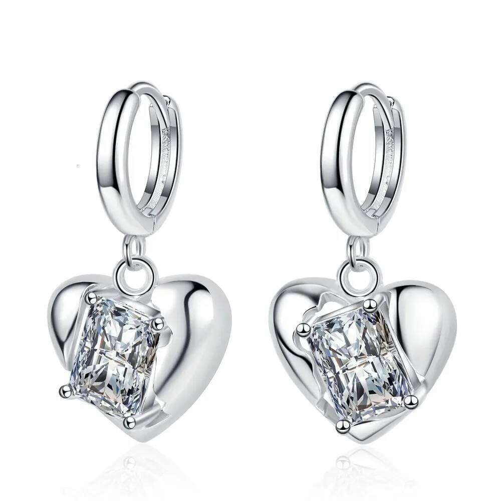 925 Sterling Silver Heart Shaped Zircon Earrings Women Fashion Simple Birthday Party Wedding Anniversary Jewelry Gift