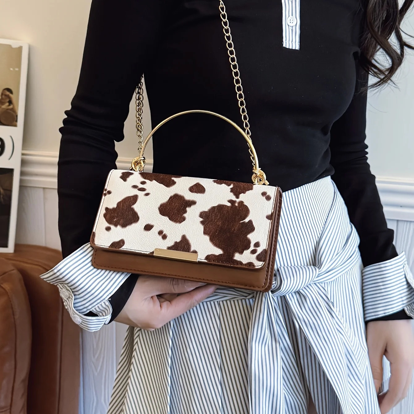 Ladies cow print handheld crossbody bag retro with detachable chain fashionable womens 260104