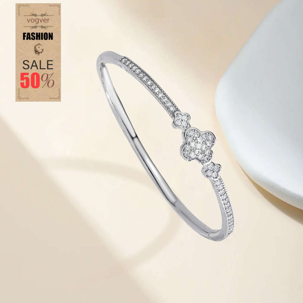 2026 New European American Light Luxury Starry Sky Bangle for Women | Niche Versatile Jewelry for Office & Dating