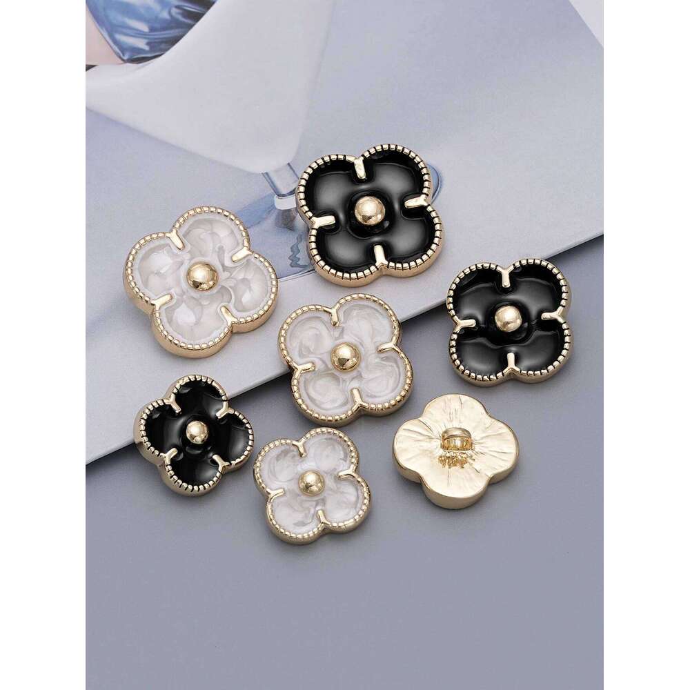 6Pcs 17/21/23mm Metal Flower Buttons for Clothing Dress Women Coat Handmade DIY Sewing Button Luxury Decorative Accessories