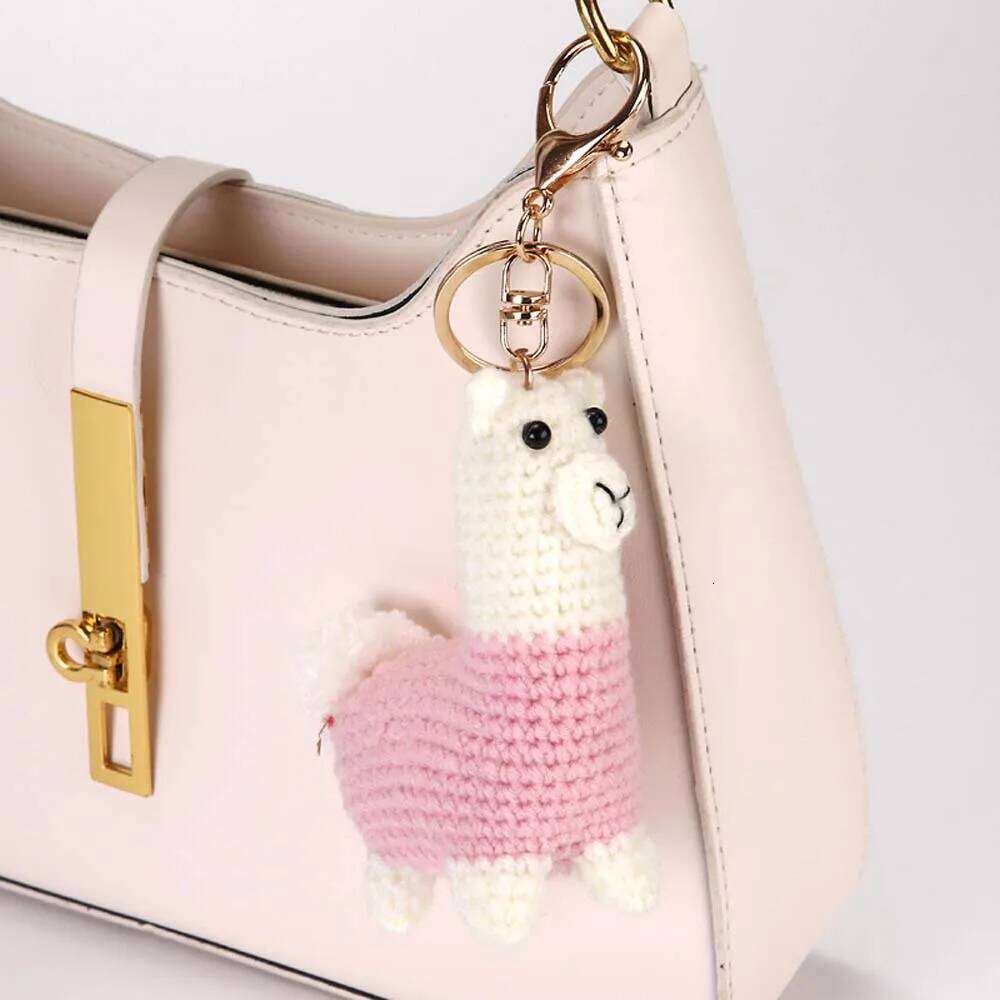 Creative Hand Woven Alpaca Charm Mini Cartoon Pendant Winter Bag Decorations Fashionable and Cute Accessories Keychains