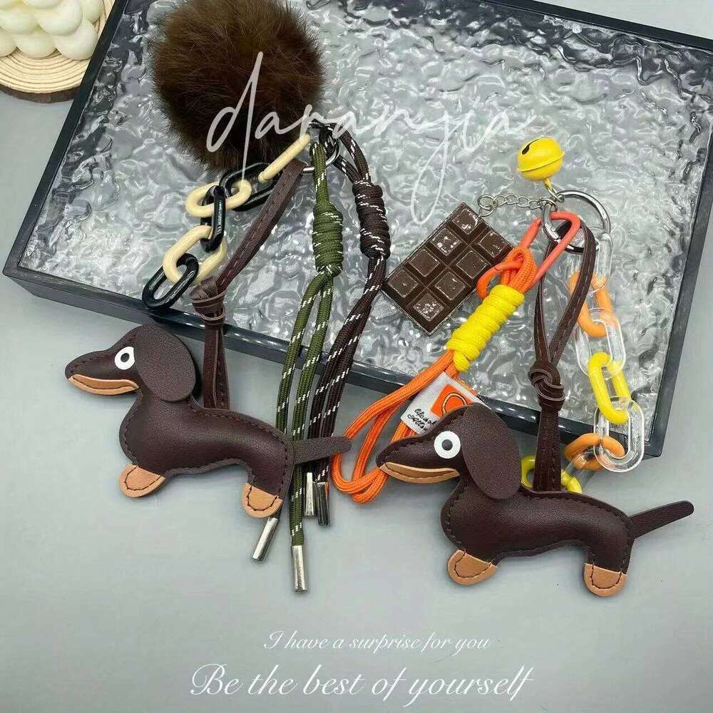 Cute Puppy Dog Y2K Keychain Classic PU Leather Decoration Fashion Dachshund Key Ring DIY Bag Charm Small Gifts