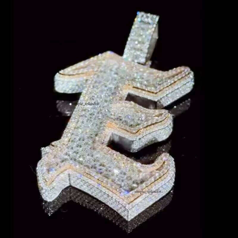 Customized Direct Sale from Leading Manufacturer Hip-Hop VVS Moissanite Pass Moissanite Tester GRA Certified Letter Pendant