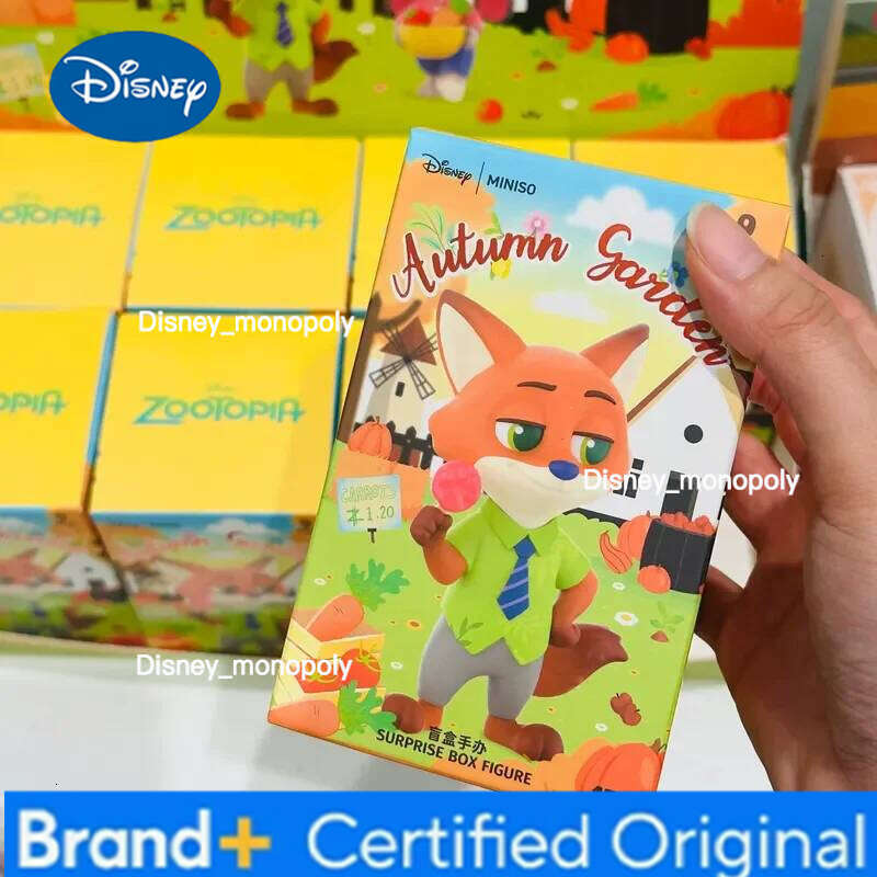 Disney 100%Genuine Zootopia Autumn Manor Series Judy Rabbit Fox Nick Blind Box Desktop Ornament Collect Birthday Gift H260105