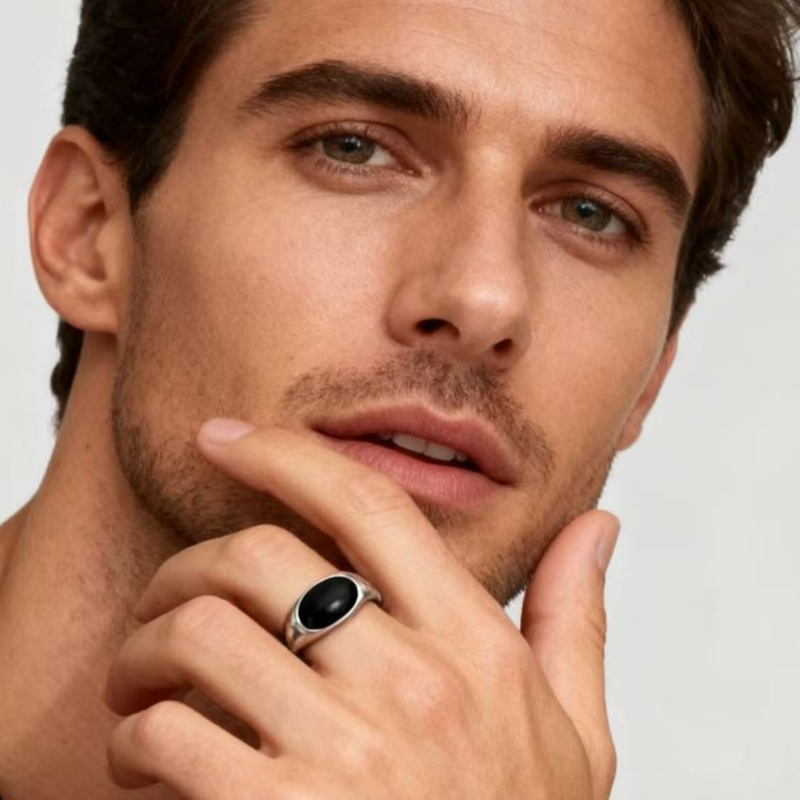 1pc Minimalist Black-Faced Open Ring, Glossy Metal Luxury Ring, Daily Stackable Trendy Accessory