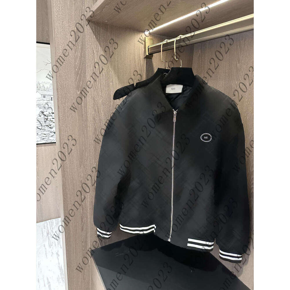 Designer Women's Jacket Brand Printed Short Coat Comfortable Top with Logo on Chest Lightweight and Soft Sports Jacket Versatile Outdoor Wear for Spring