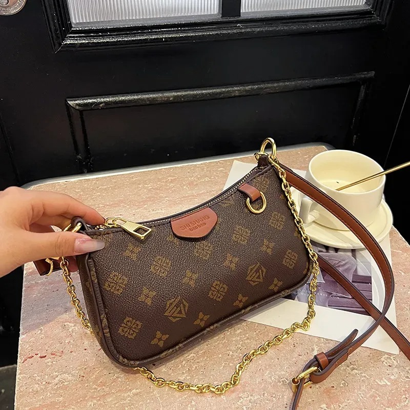 Designer bag women Tote Shoulder Handbag Purse Classic Hundred Women's Leather Tramp Bag Capacity Shopping High Quality