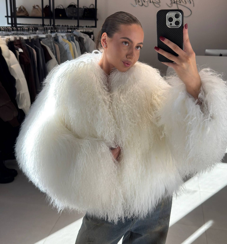2026 Hot Brand Fashion Faux Fur Coat Women Winter Warm Gradient Fox Fur Coat Streetwear Furry Overcoat